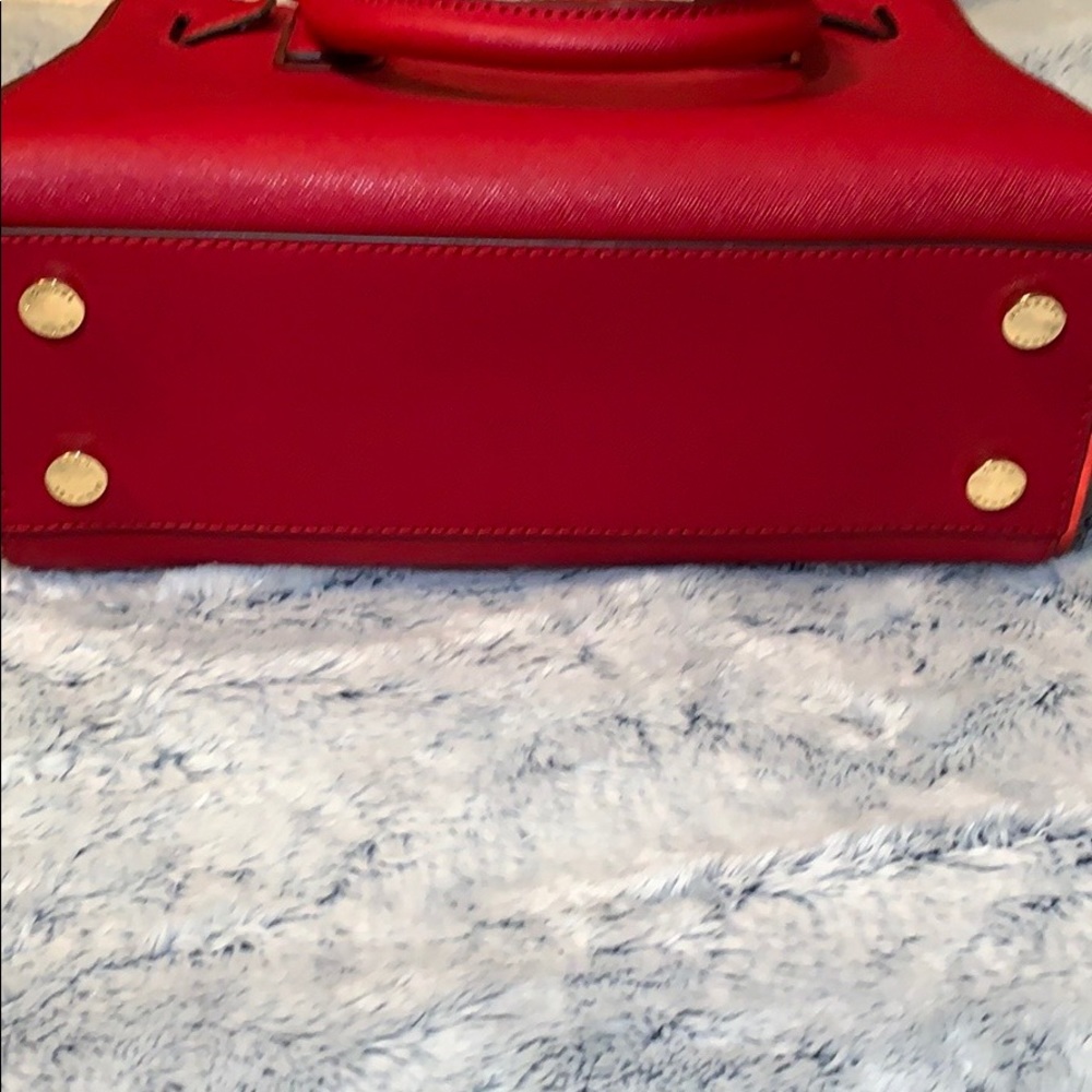 Authentic Michael Kors Hand/Shoulder Bag - Picture 8 of 8
